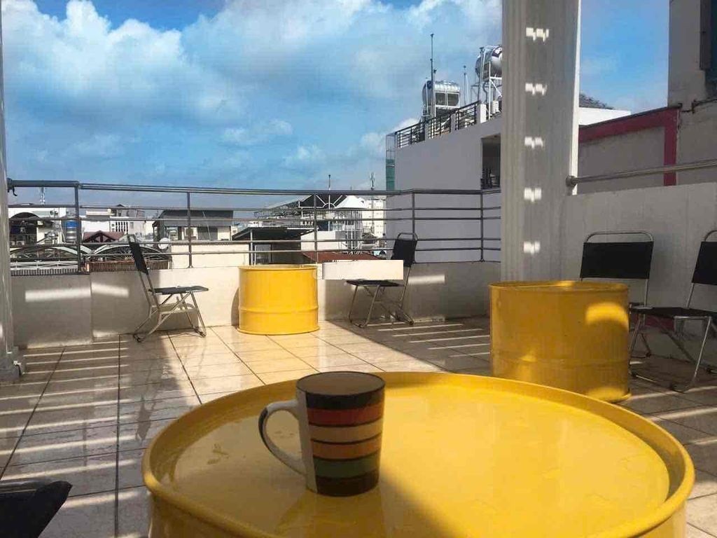 NHÀ MỚI SAU LƯNG GIGAMALL ,3LÂU, 4PN,6WC NTCC GIÁ 21TR ,CHDV,HOMESTAY 5