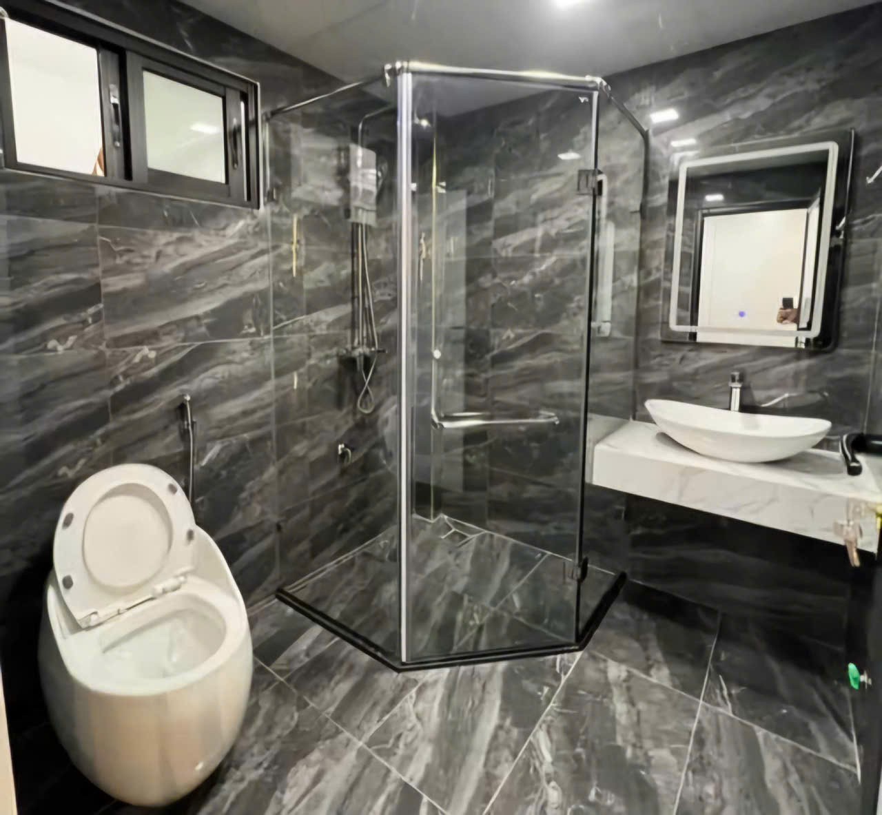 Bán nhà đường Di Trạch,Hoài Đức 40M 6 Tầng, Thang Máy, 2 mặt tiền, đường 7m kinh doanh 6