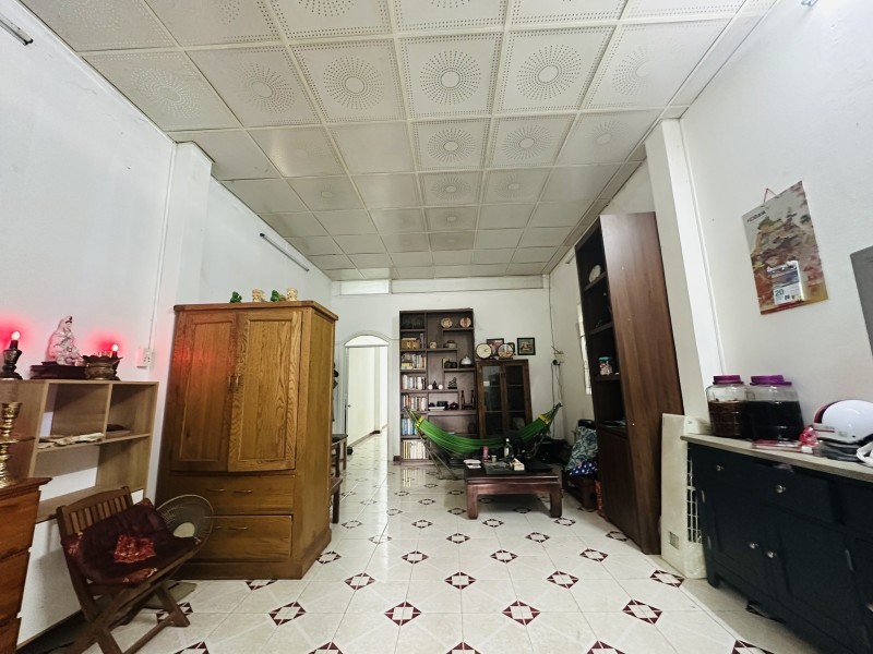 Bán nhà đường số 38, Bình Trưng Tây, Q2, TP HCM. DT  5x27m, 135m2, 3PN, SH, 10.2 tỷ. 2