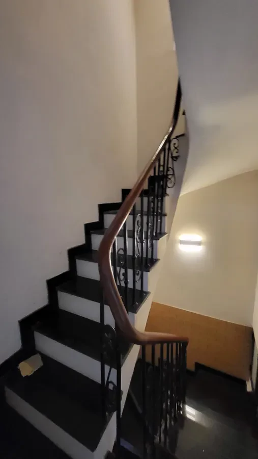 Bán Nhà Đê Trần Khát Chân 27m2. 4 tầng. mặt tiền 3.25m. giá 13.6 Tỷ Hai Bà Trưng Hà Nội 3