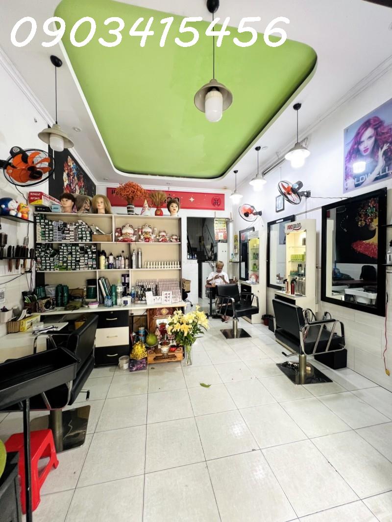 Bán nhà hẻm Độc Lập, Tân Phú 40m2 2 tầng sổ hồng. Chỉ 5.8 tỷ, vị trí vàng! 2