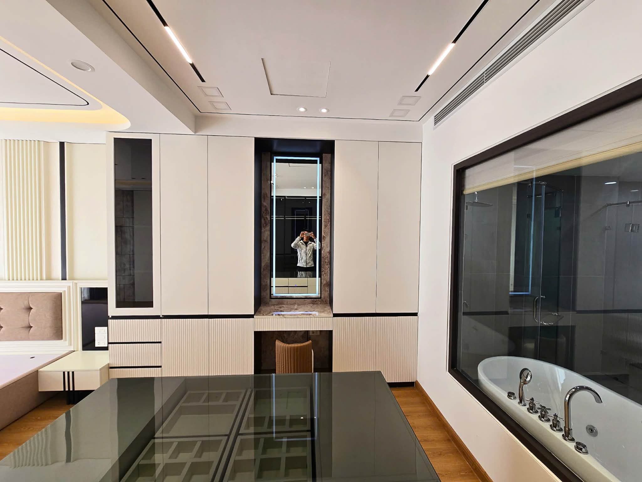 bán nhà khu tái định cư Ngọc Thuỵ, 58m x 7 tầng, vỉa hè, mặt đường 12m, kinh doanh, full nội thất 5