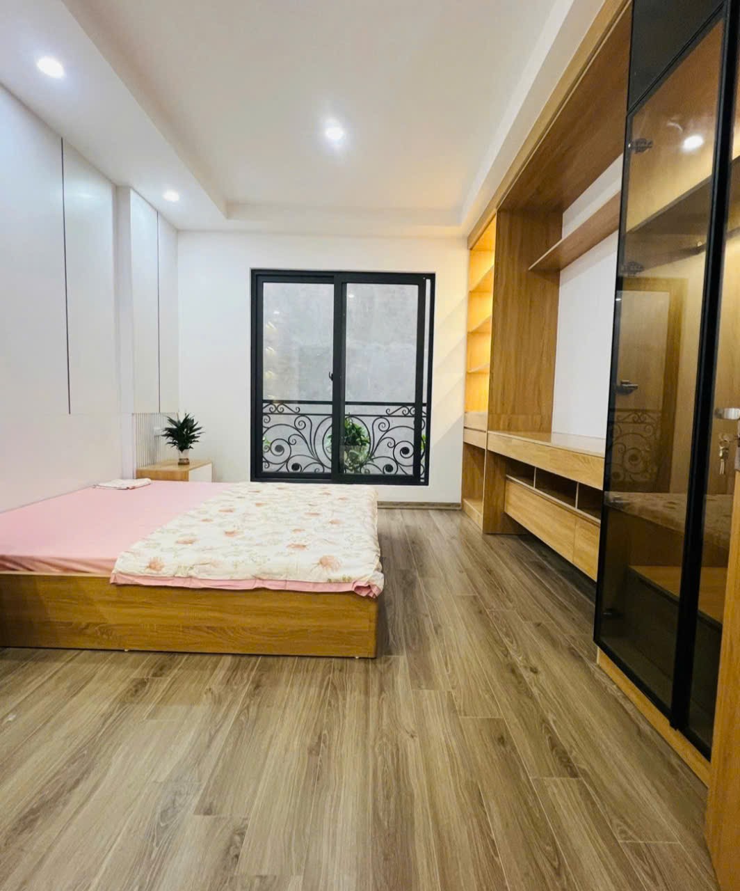 NHÀ MỚI, CỰC ĐẸP ĐƯỜNG PHẠM VĂN ĐỒNG, 6 TẦNG THANG MÁY, GẦN PHỐ - 11.6 TỶ 3