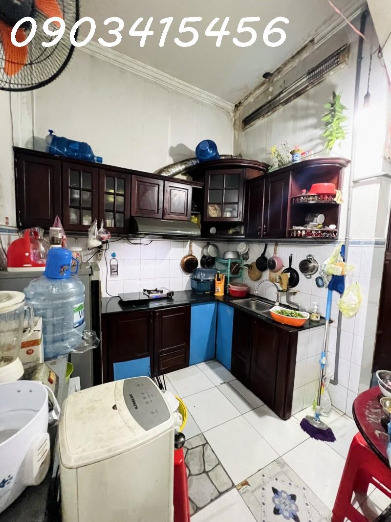 Bán nhà hẻm Độc Lập, Tân Phú 40m2 2 tầng sổ hồng. Chỉ 5.8 tỷ, vị trí vàng! 3