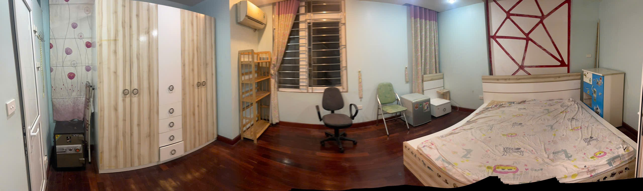 Cho thuê nhà riêng đường Hoàng Ngân Cầu Giấy 50m x 5T, 6PN giá 18tr, 10m ra ô tô 5