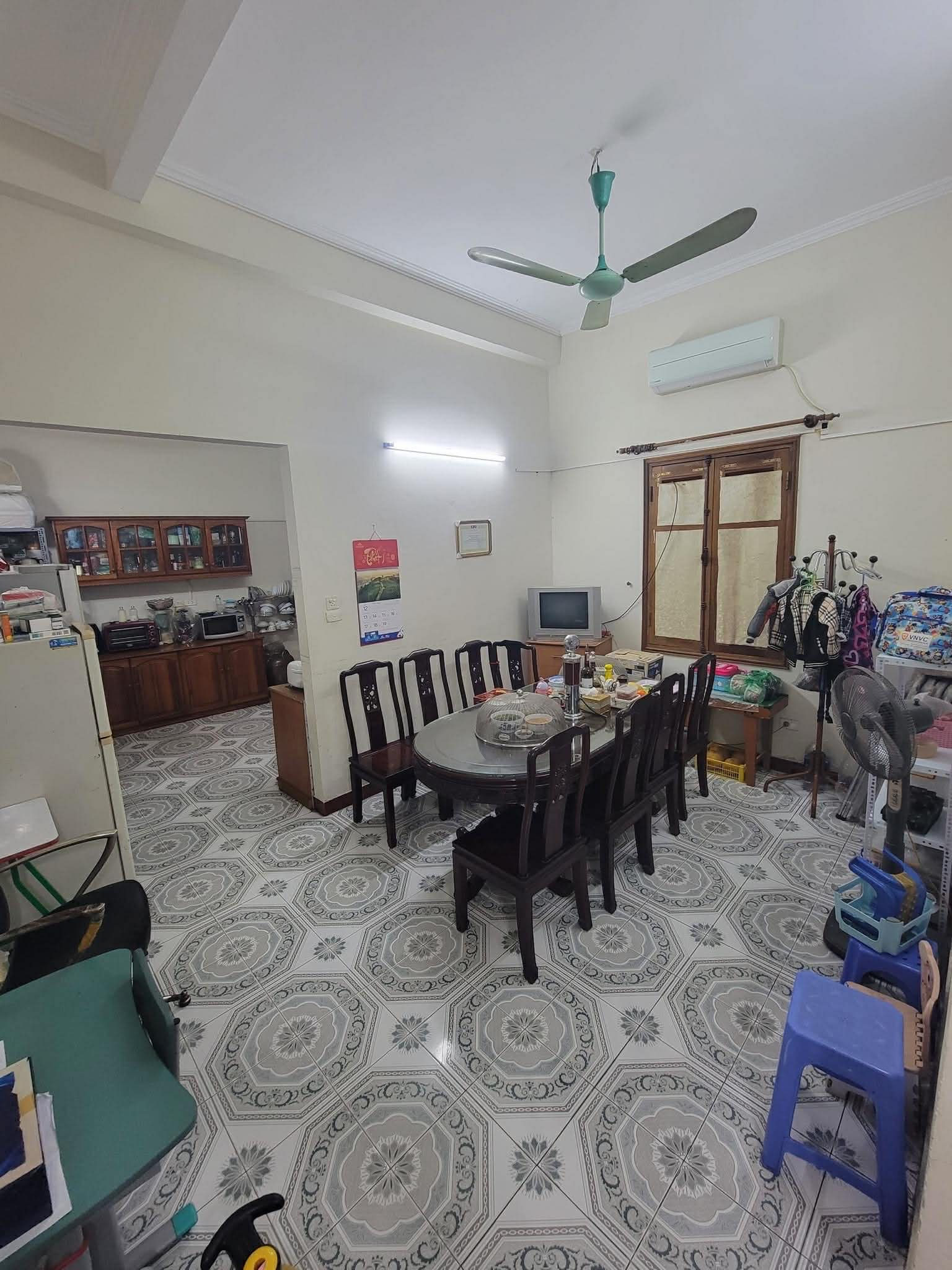 bán nhà Ngọc Thuỵ, 160m, mặt tiền 8m, ngõ thông, 7 chỗ vào nhà 3