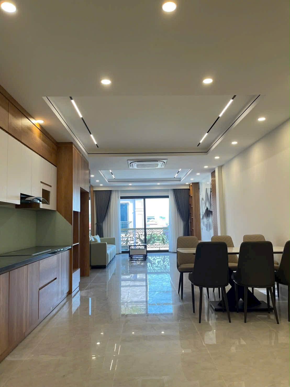 nhà đẹp Thạch Bàn, 6 tầng thang máy, vỉa hè, ôtô tránh, kinh doanh, full nội thất 3