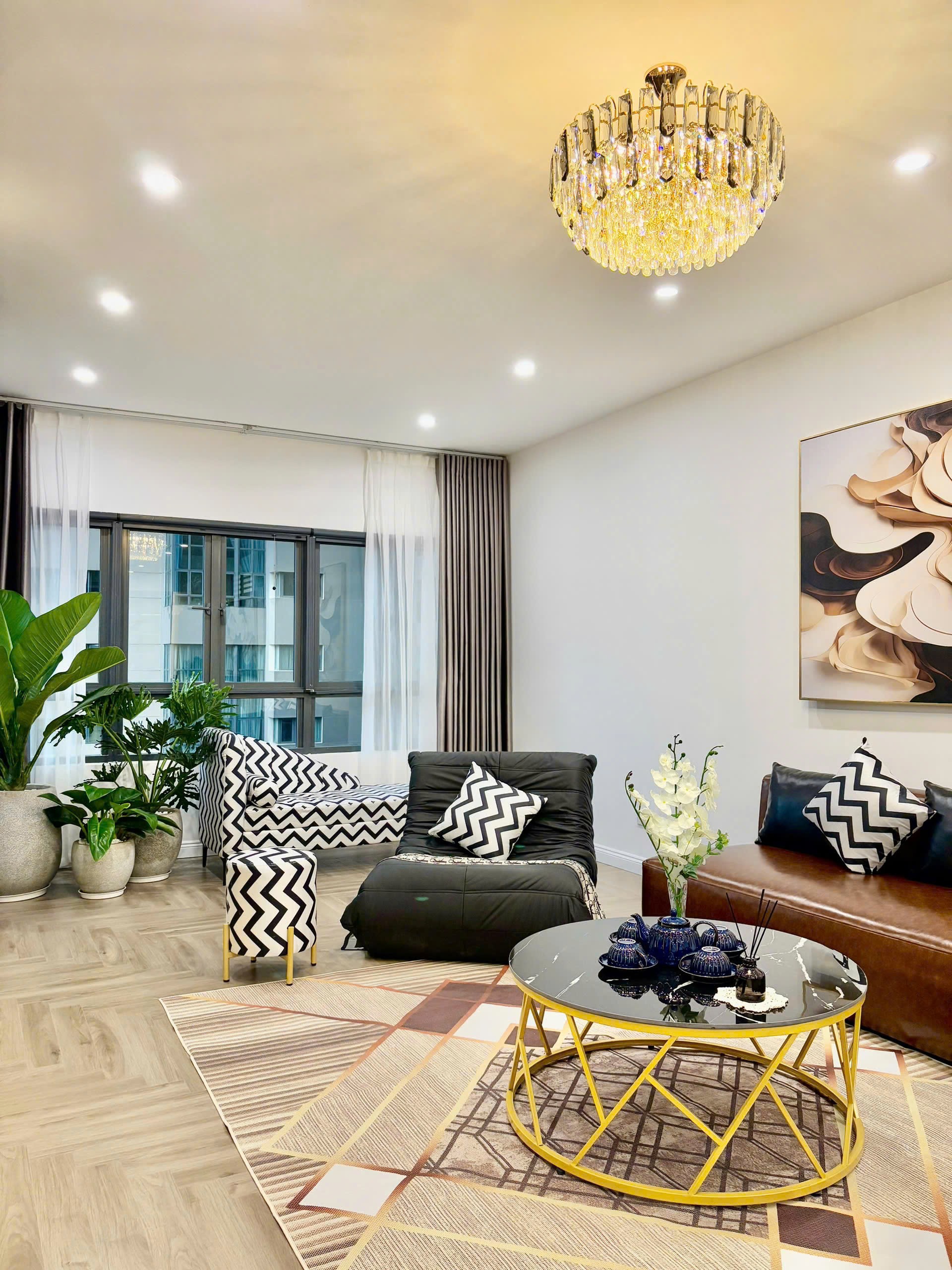 Bán căn 2PN+1 MULBERRY LANE 124m2, FULL ĐỒ, chỉ 8.3 tỷ bao phí 3