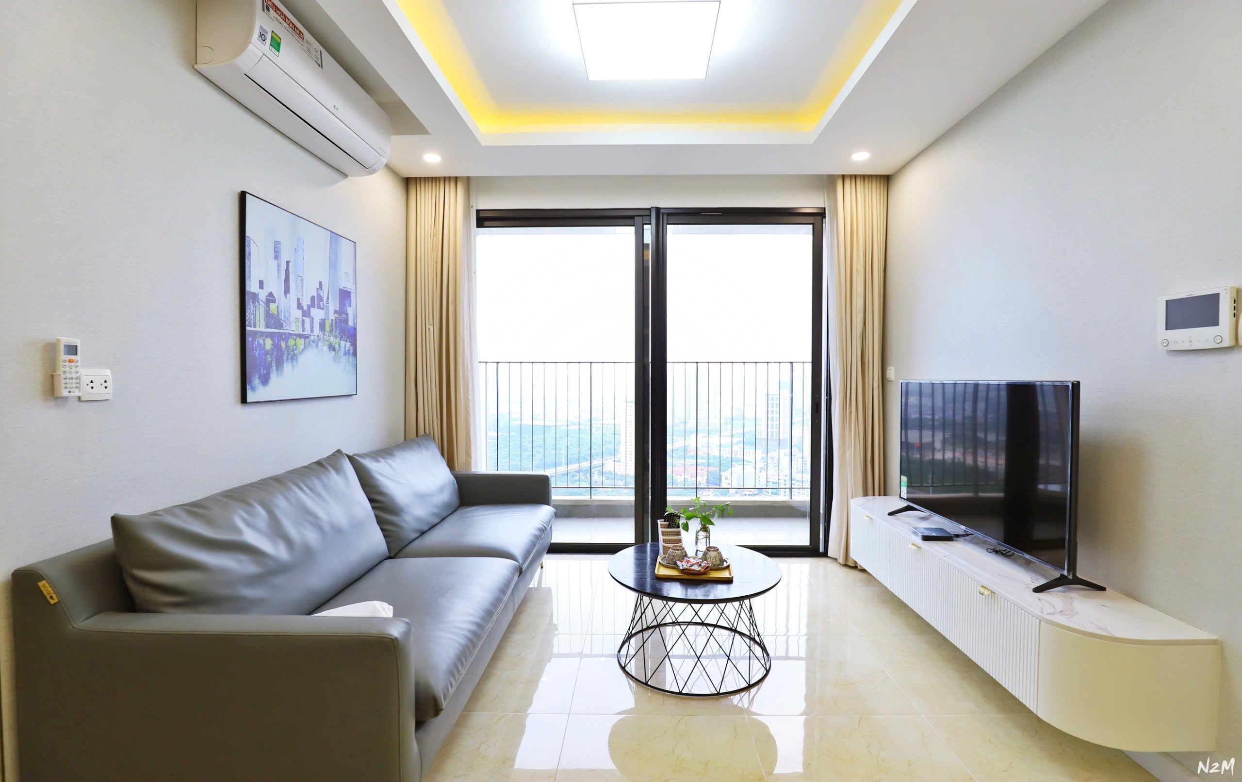 Bán căn 2 ngủ 74m2 Vinhomes D'Capitale, full đồ, giá 8.x tỷ