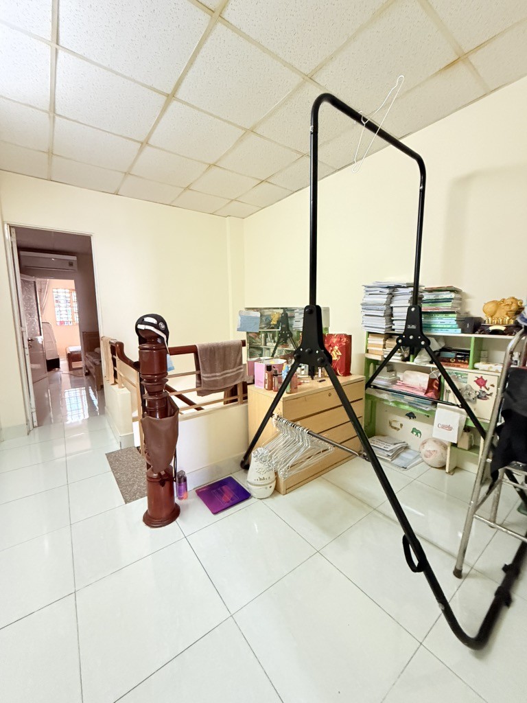 Bán nhà 49M2 KHU CƯ XÁ TỰ DO - HẺM XE HƠI THÔNG HƠN 7 TỶ 5