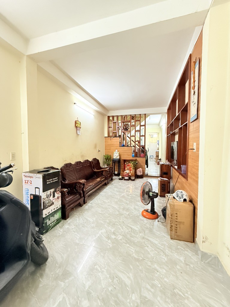 Bán nhà 49M2 KHU CƯ XÁ TỰ DO - HẺM XE HƠI THÔNG HƠN 7 TỶ 3