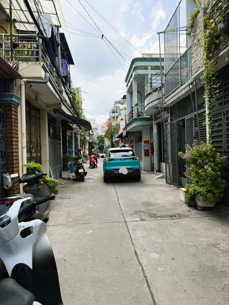 Bán nhà 49M2 KHU CƯ XÁ TỰ DO - HẺM XE HƠI THÔNG HƠN 7 TỶ