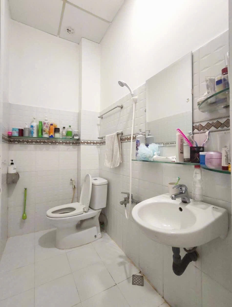 NHÀ 3 TẦNG HXH THÔNG – GẦN LOTTE & CITYLAND GÒ VẤP – 3PN – 4.xTỶ TL 5