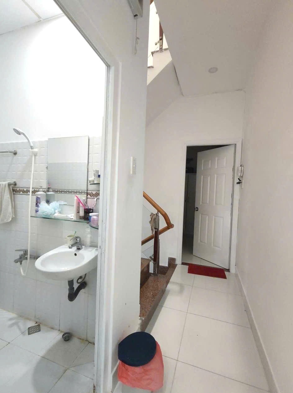 NHÀ 3 TẦNG HXH THÔNG – GẦN LOTTE & CITYLAND GÒ VẤP – 3PN – 4.xTỶ TL 4