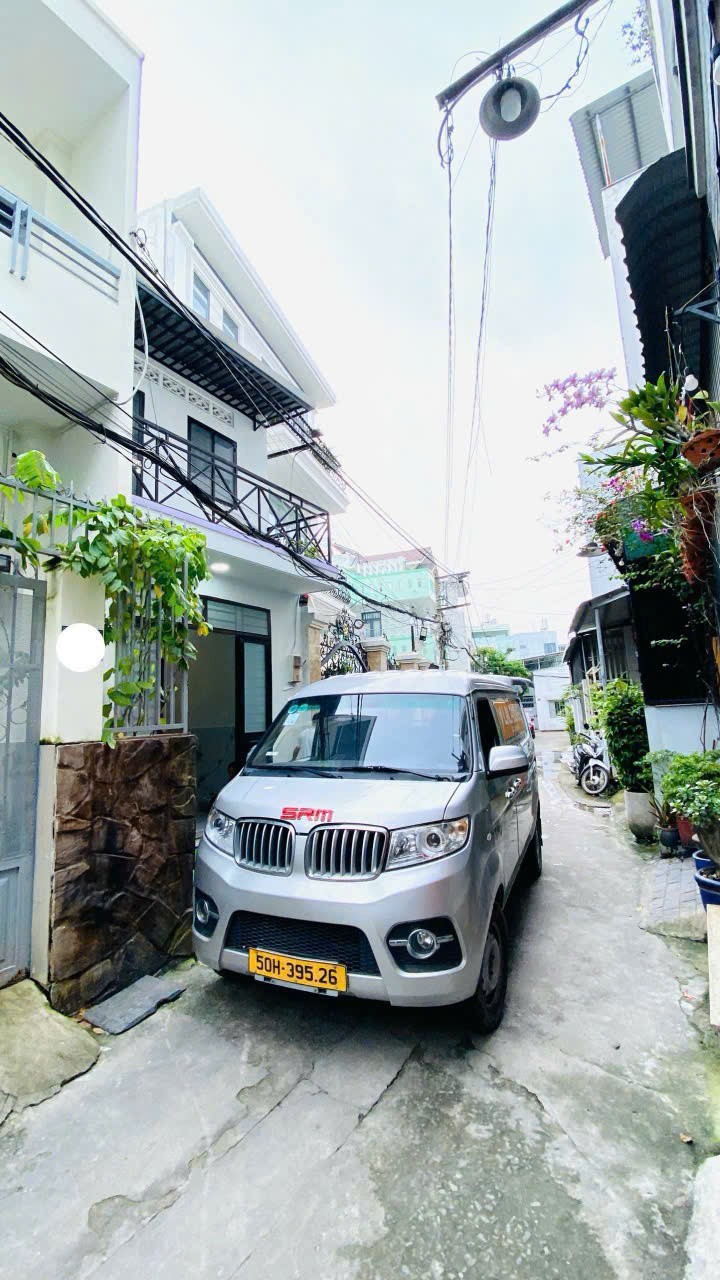 BÁN NHÀ 1 TRỆT 1 LẦU MỚI ĐẸP Ở NGAY - ĐẠI HỌC CẢNH SÁT - CHỈ 3 TỶ NHỈNH