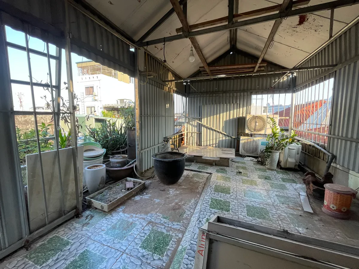 Bán Nhà Tây Sơn 26m2. 5 tầng. mặt tiền 4.8m. giá 7.9 Tỷ Đống Đa Hà Nội 5