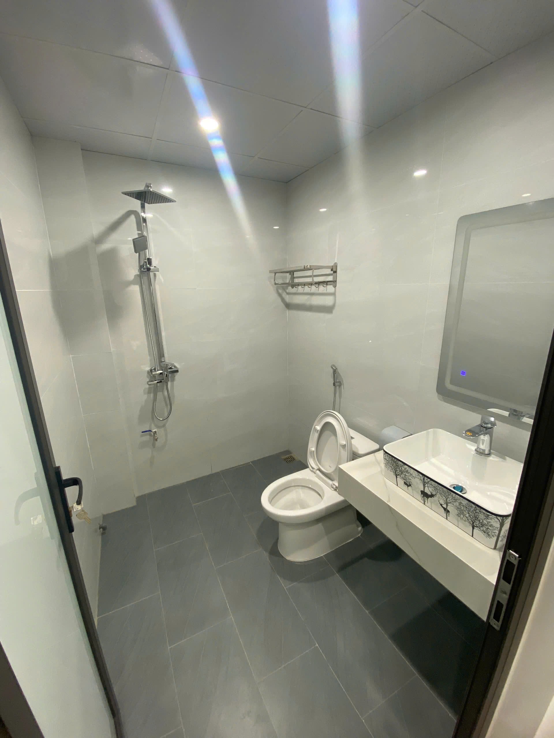 Cho thuê nhà MP Bạch Mai, Hai Bà Trưng VỈA HÈ RỘNG - KD SỐ 1 115m x 3T giá 65 triệu 4