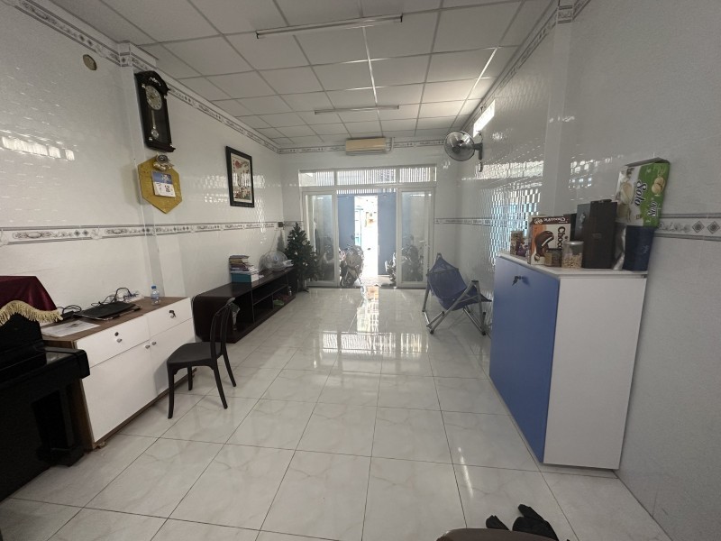 Bán nhà đường số 8, Hiệp Bình Chánh, Thủ Đức, TP HCM 96m2, 2 tầng, 2PN, sổ hồng, giá 6.1 tỷ. 3