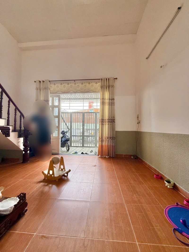 Giá hời! Nhà hẻm Tân Phú 55m2 Phùng Chí Kiên, sổ hồng riêng, vị trí đẹp, 5.6 tỷ