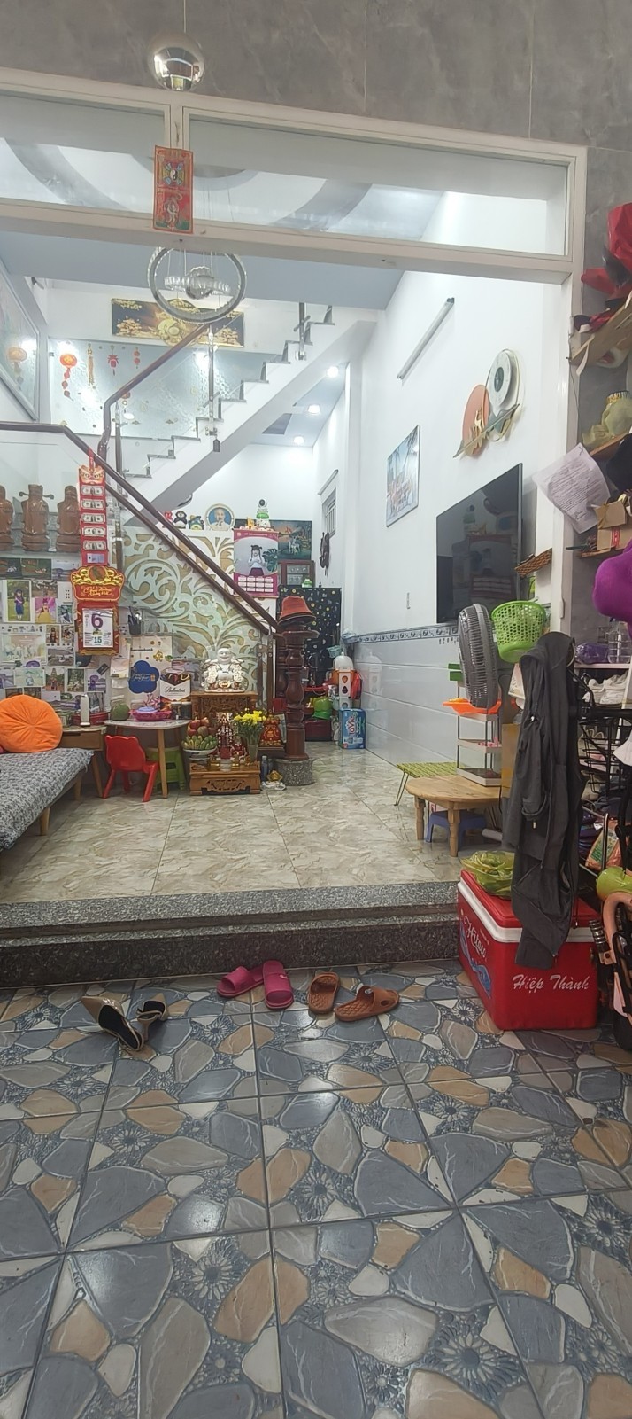 Bán nhà đường 168, Phước Long A, Q.9. TP HCM. DT 85m2, 3 tầng, SH, giá 6.6 tỷ. 2