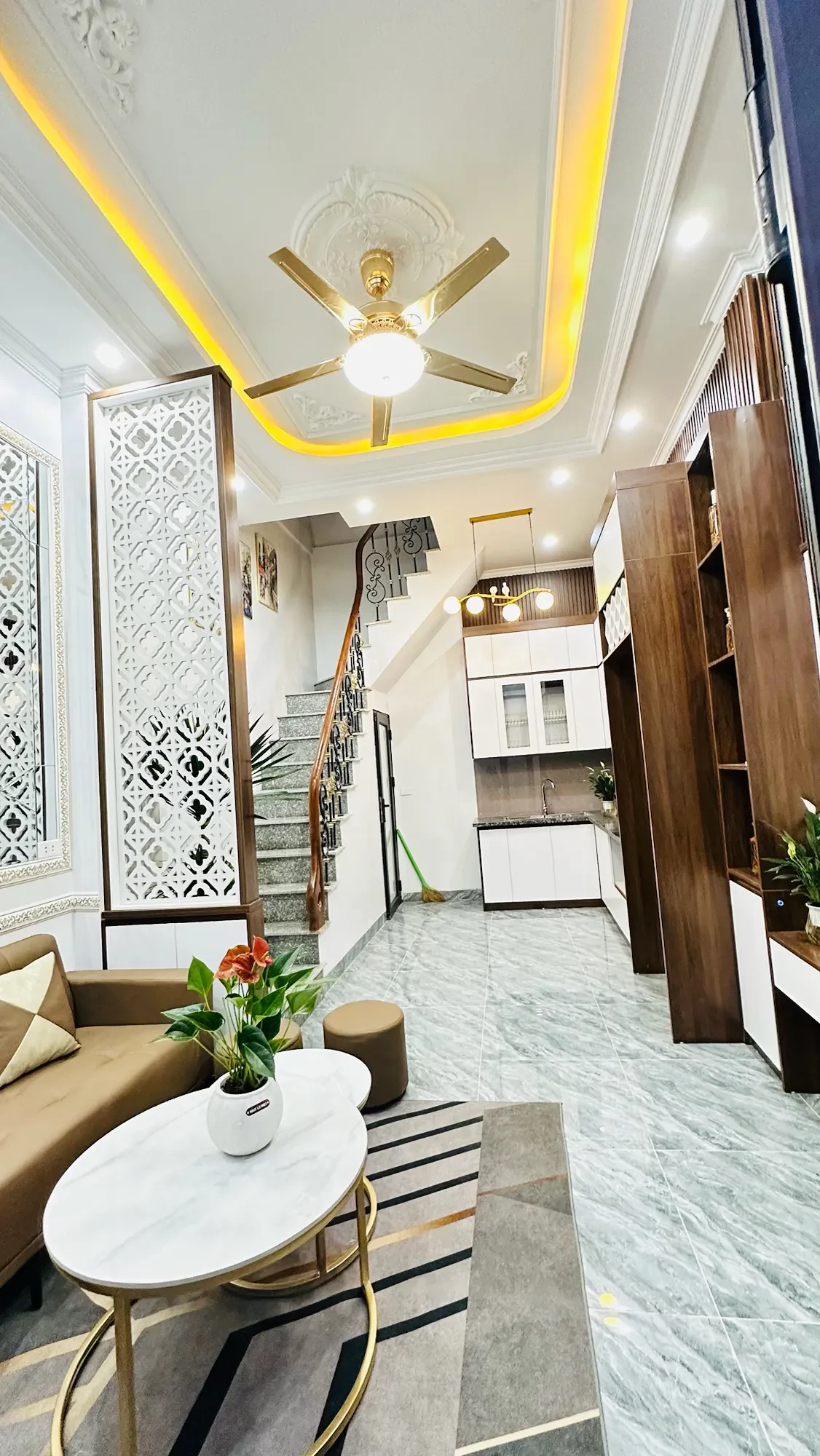 Bán Nhà Vân Đồn 34m2.  5 tầng. mặt tiền 4. giá 7.5 Tỷ Hai Bà Trưng Hà Nội 3