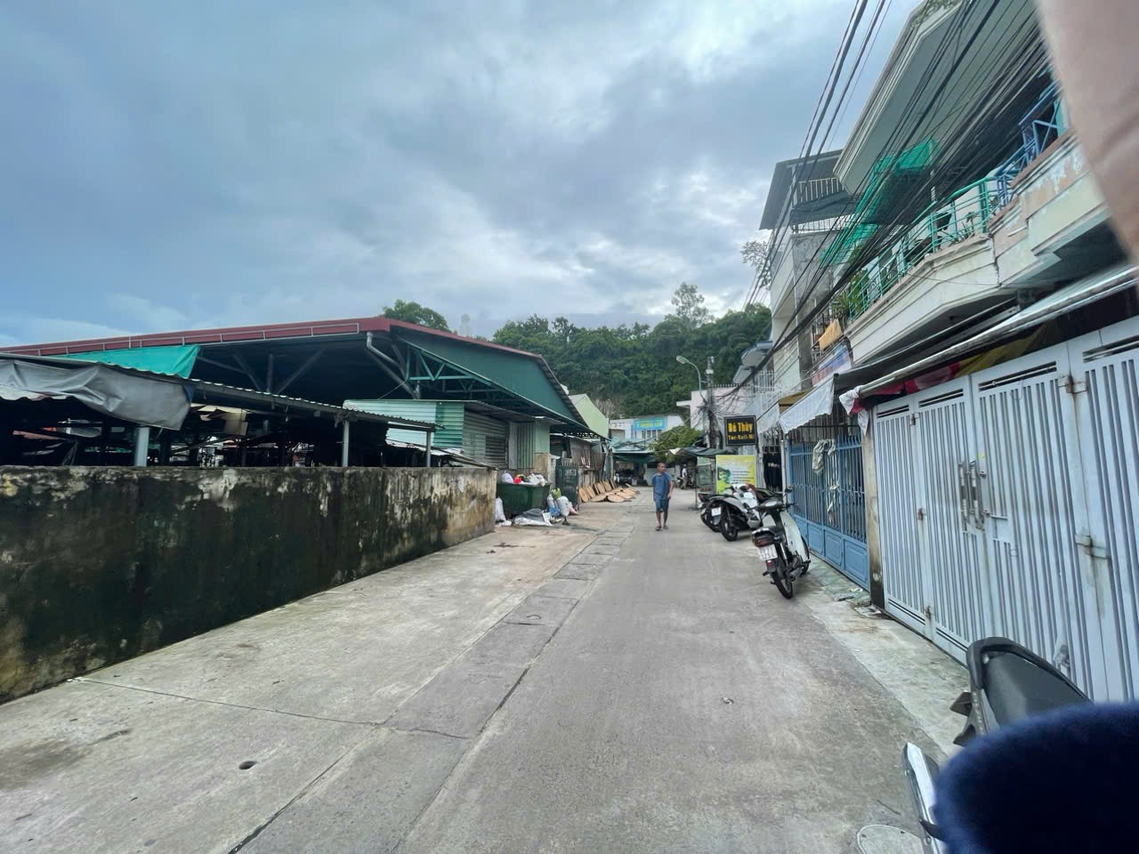 Mặt tiền chợ Phương Sài – căn góc siêu đẹp – chỉ 4,75 tỷ! 2