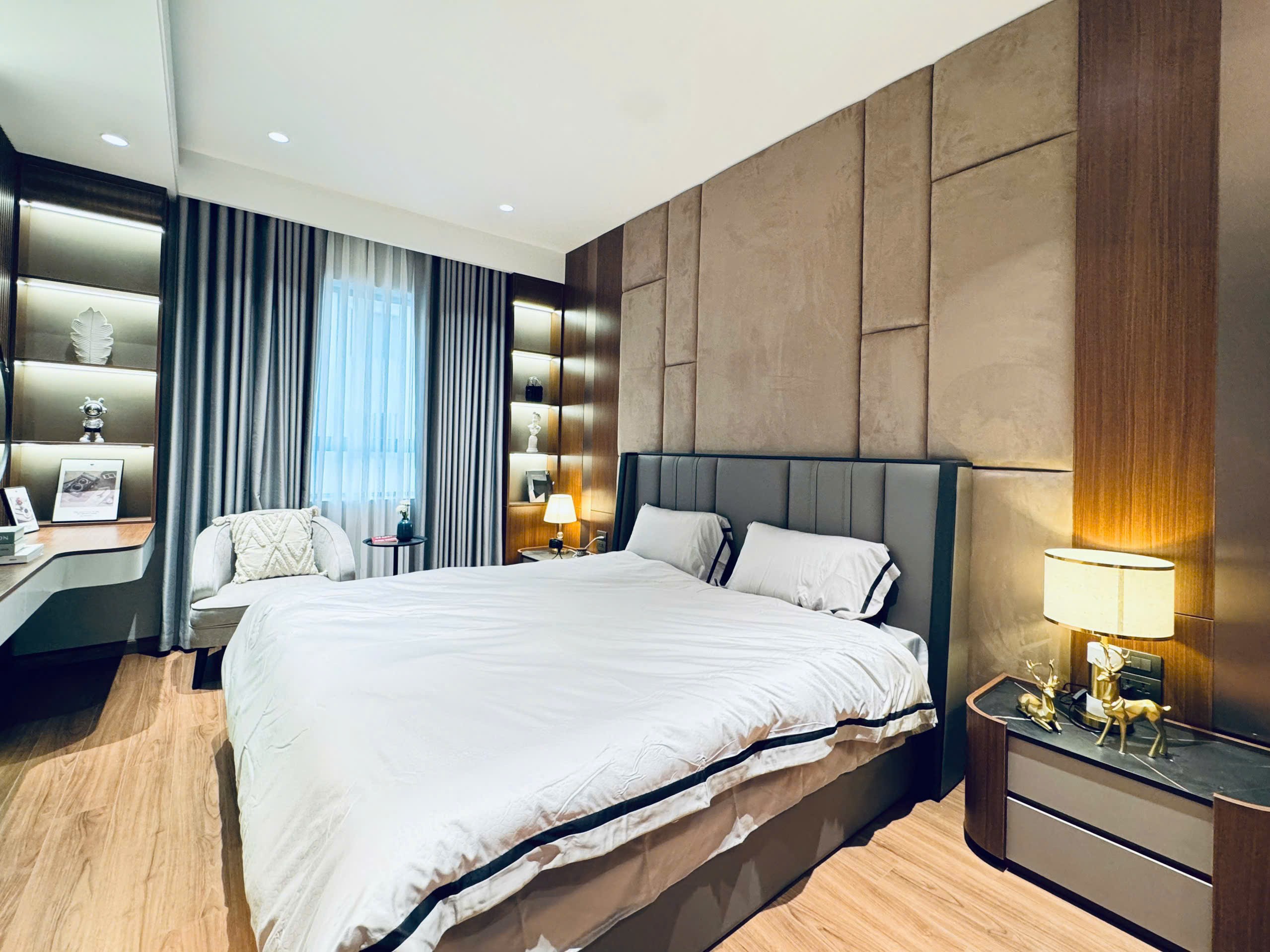 Bán căn 3PN tại N04 Hoàng Đạo Thúy, căn góc mát, giá 1x tỷ 5