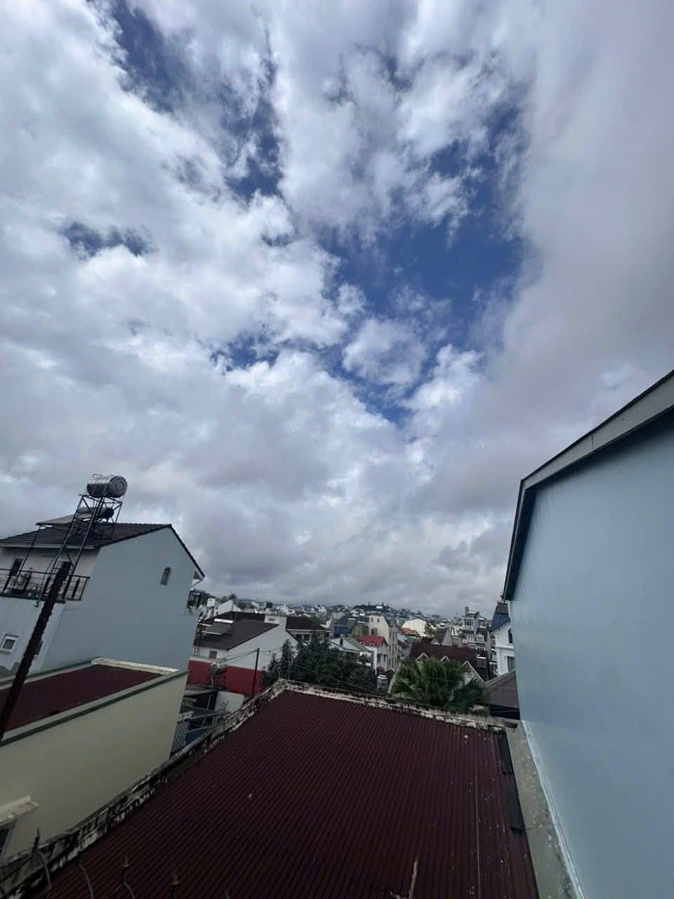 Cần Bán Gấp Lô Đất XD Sổ Riêng Gần Trung Tâm Đường Cổ Loa, P2, Đà Lạt Giá Chỉ 3.9 Tỷ