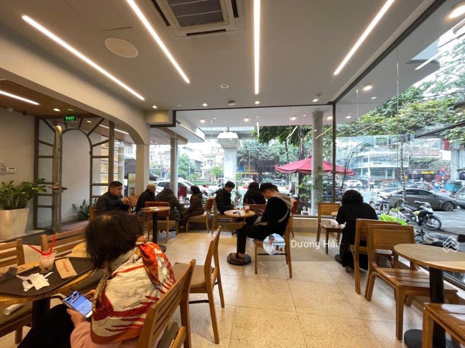 Bán nhà mặt phố phường Nghĩa Đô Cầu Giấy - 100m MT 6m - lô góc hai mặt ô tô kinh doanh vỉa hè 3