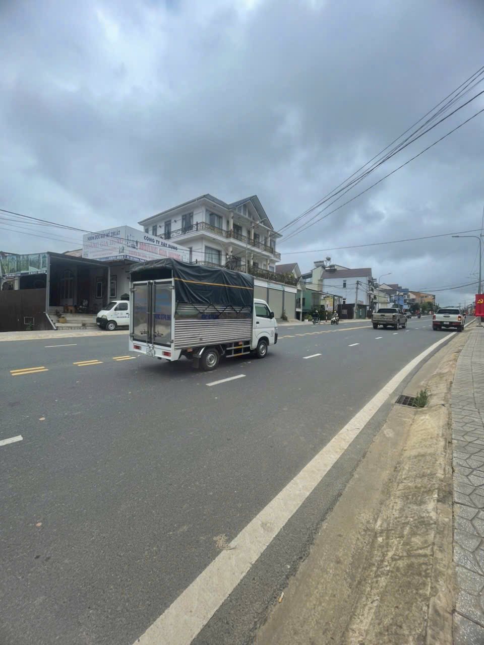 Cần Bán Đất Mặt Tiền Kinh Doanh Đà Lạt - Đường Đan Kia ( Xô Viết Nghệ Tĩnh Nối Dài ) 133m2 Giá Chỉ 2