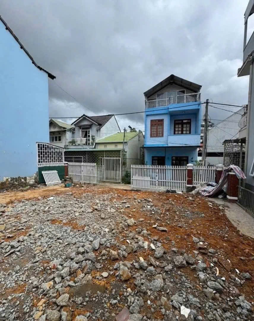 Cần Tiền Bán Gấp Đất XD Sổ Riêng Đường Đa Minh, Đà Lạt Giá Chỉ 3.9 Tỷ