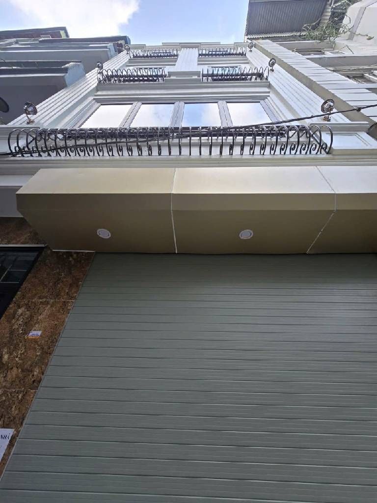 Cần bán Nhà mặt tiền đường Trần Khát Chân, Phường Phố Huế, Diện tích 55m², Giá 13.8 Tỷ 6