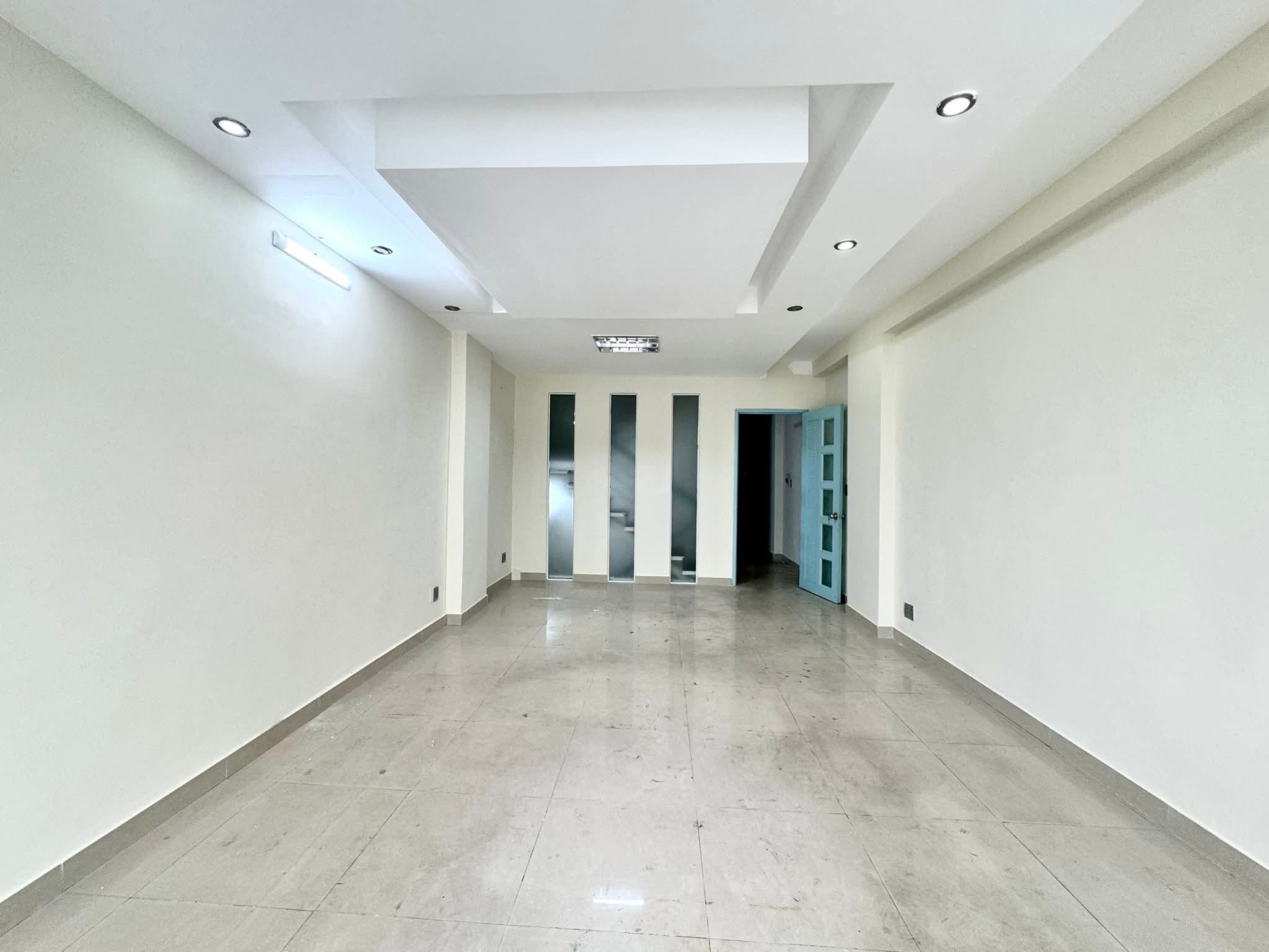 NHÀ NGUYỄN KIỆM 61m2 (4×15) HẺM OTO TRÁNH - SÁT MẶT TIỀN - GIÁ 11.7 TỶ 8