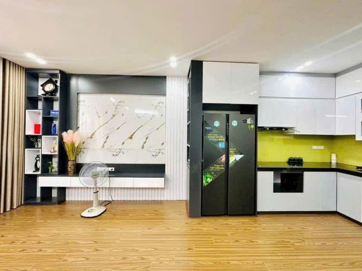 Cần bán nhà Vũ Trọng Phụng ngõ thẳng tắp cách mặt phố 30m - 60m x 5 tầng mặt tiền 5,5m 4