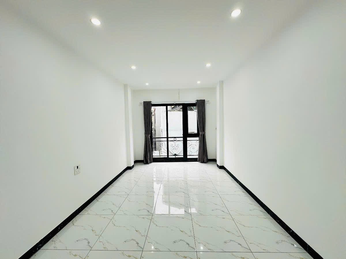 NHÀ MỚI NGAY LÁNG HẠ, GIẢNG VÕ 32M 5 TẦNG - 3PN RỘNG GIÁ 7.98 TỶ 3