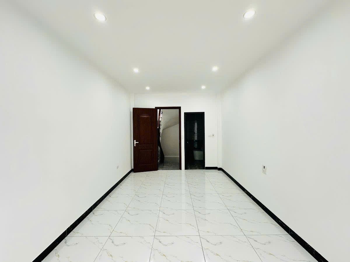 NHÀ MỚI NGAY LÁNG HẠ, GIẢNG VÕ 32M 5 TẦNG - 3PN RỘNG GIÁ 7.98 TỶ 4