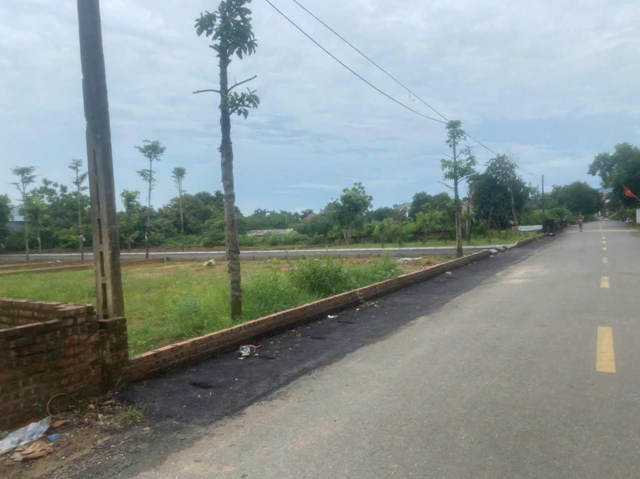 Cần bán Đất Xã Phú Mãn, Quốc Oai, Diện tích 100m², Giá 3 Tỷ 2