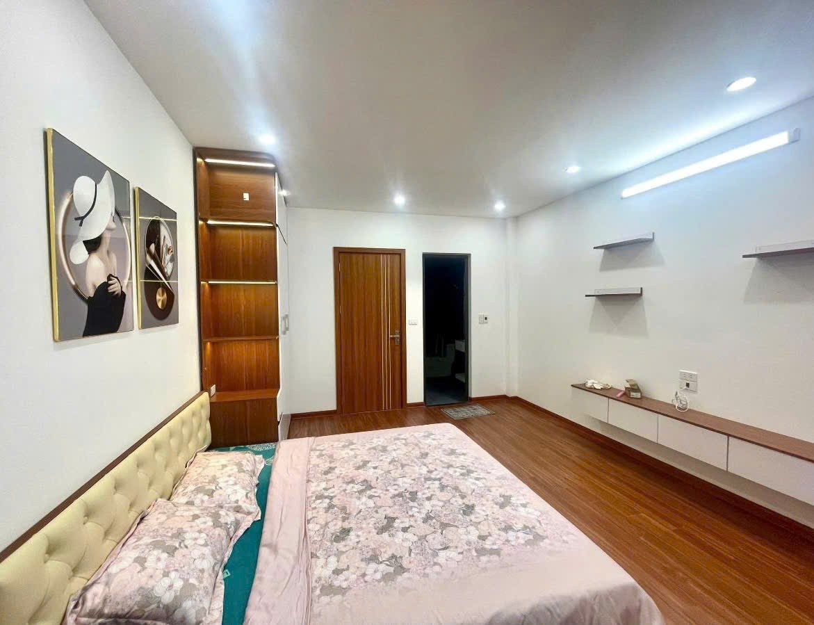 BÁN NHÀ VŨ TÔNG PHAN – 30M RA Ô TÔ TRÁNH – 37M² x 5 TẦNG – 3 PHÒNG NGỦ RỘNG – GIÁ 8,4 TỶ 3