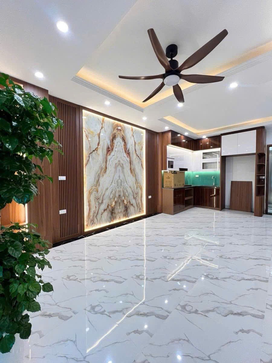 Bán nhà Khương Đình 42m x 7 tầng thang máy mới tinh 30m ra mặt phố - Sát VINHOMES CAO XÀ LÁ chỉ 4