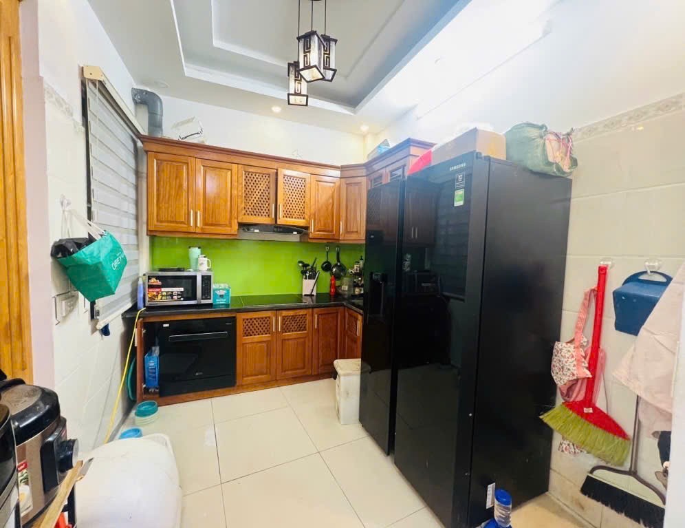 Bán nhà Vũ Tông Phan – 33m x 5 tầng mới – Ô tô đỗ cách 15m – 2 mặt thoáng, phù hợp ở kết hợp kinh 3