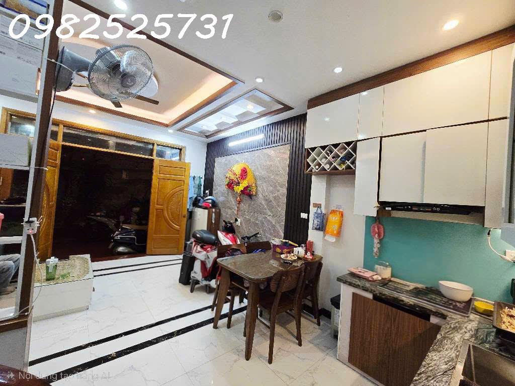 Bán nhà ngõ 420 Khương Đình - 34m 5 tầng gần ô tô - Sổ đỏ nở hậu giá 7,6 tỷ 2