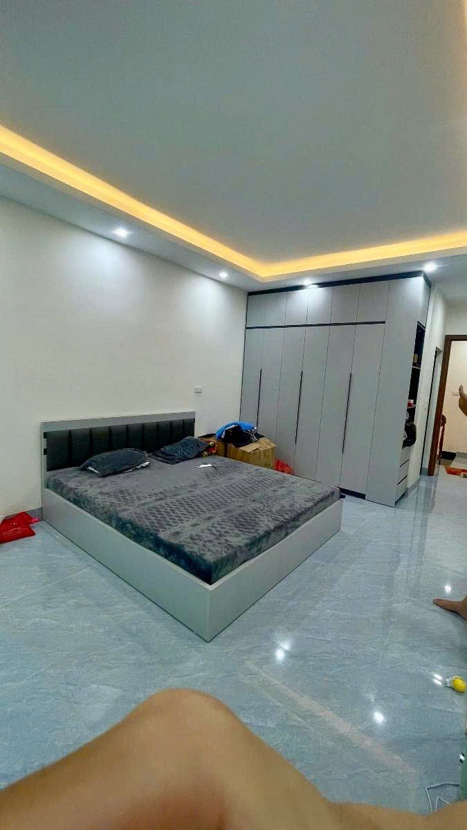 Bán nhà Khương Trung  35m 5 tầng 8,2 tỷ - Ngõ trước nhà rộng 2,3m 50m ra Ô tô 2