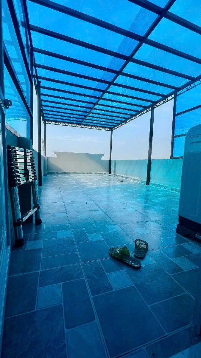 Bán nhà Khương Trung  35m 5 tầng 8,2 tỷ - Ngõ trước nhà rộng 2,3m 50m ra Ô tô 5