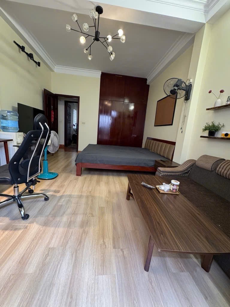 BÁN NHÀ PHÂN LÔ LÊ TRỌNG TẤN - SỔ ĐỎ NỞ HẬU 70M  X 4 TẦNG  GIA ĐÌNH TỰ XÂY GIÁ 16 TỶ 3