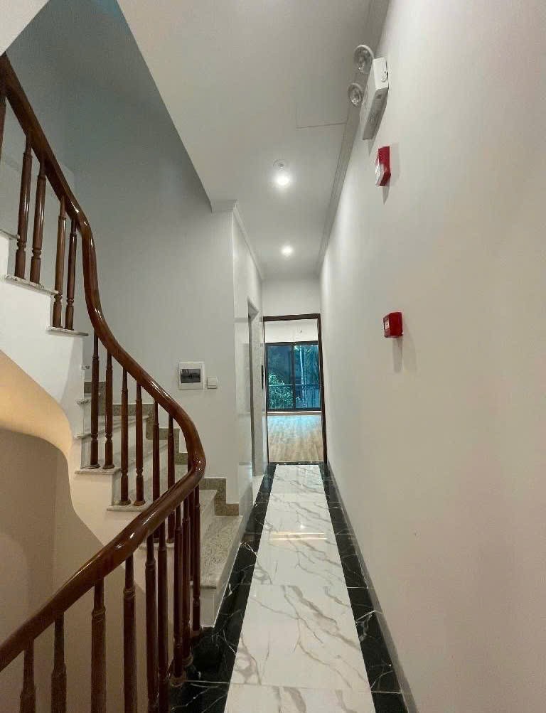 Mặt ngõ kinh doanh phố Khương Đình - 55m x 6 tầng thang máy mới tinh  - 2 mặt thoáng - 7PN khép 5