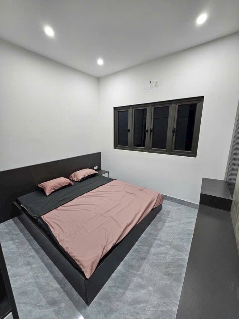 Cần bán Nhà mặt tiền đường Tam Trinh, Phường Mai Động, Diện tích 36m², Giá 8.5 Tỷ