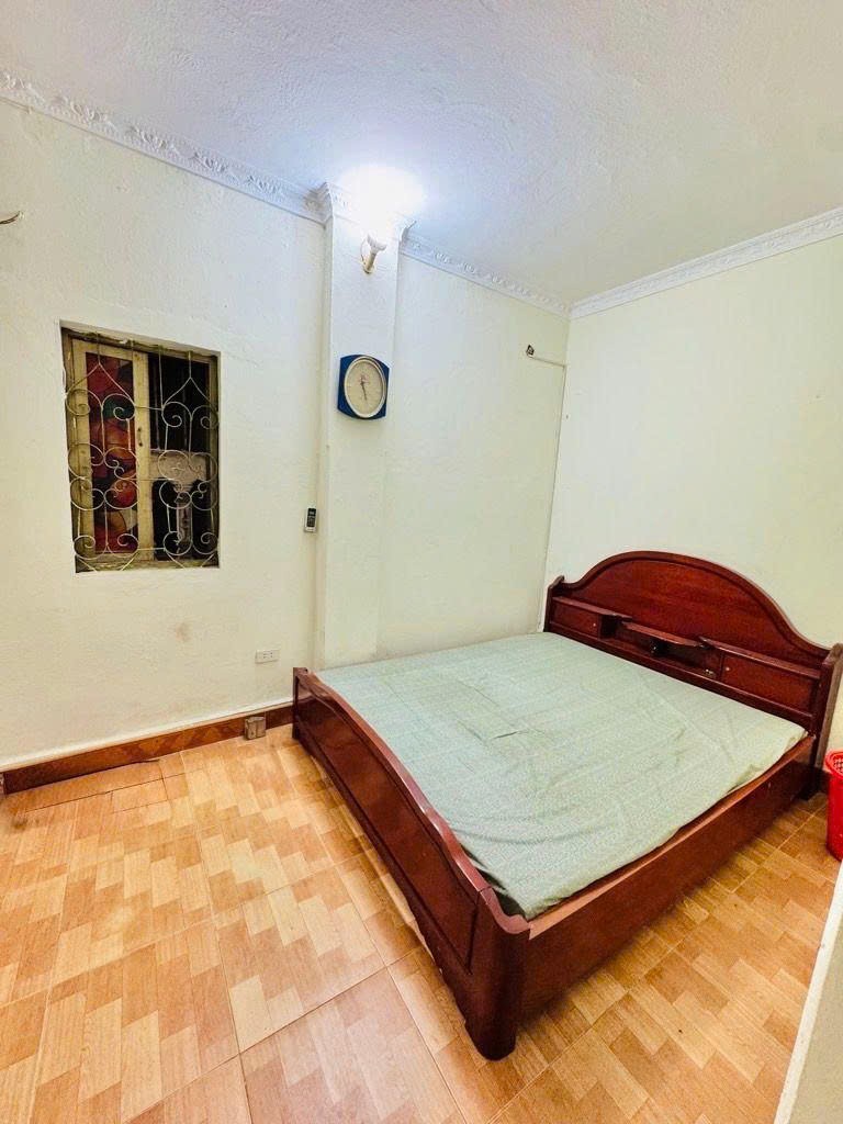 Cần bán Nhà mặt tiền đường Hoàng Mai, Phường Hoàng Văn Thụ, Diện tích 23m², Giá 3.2 Tỷ 3