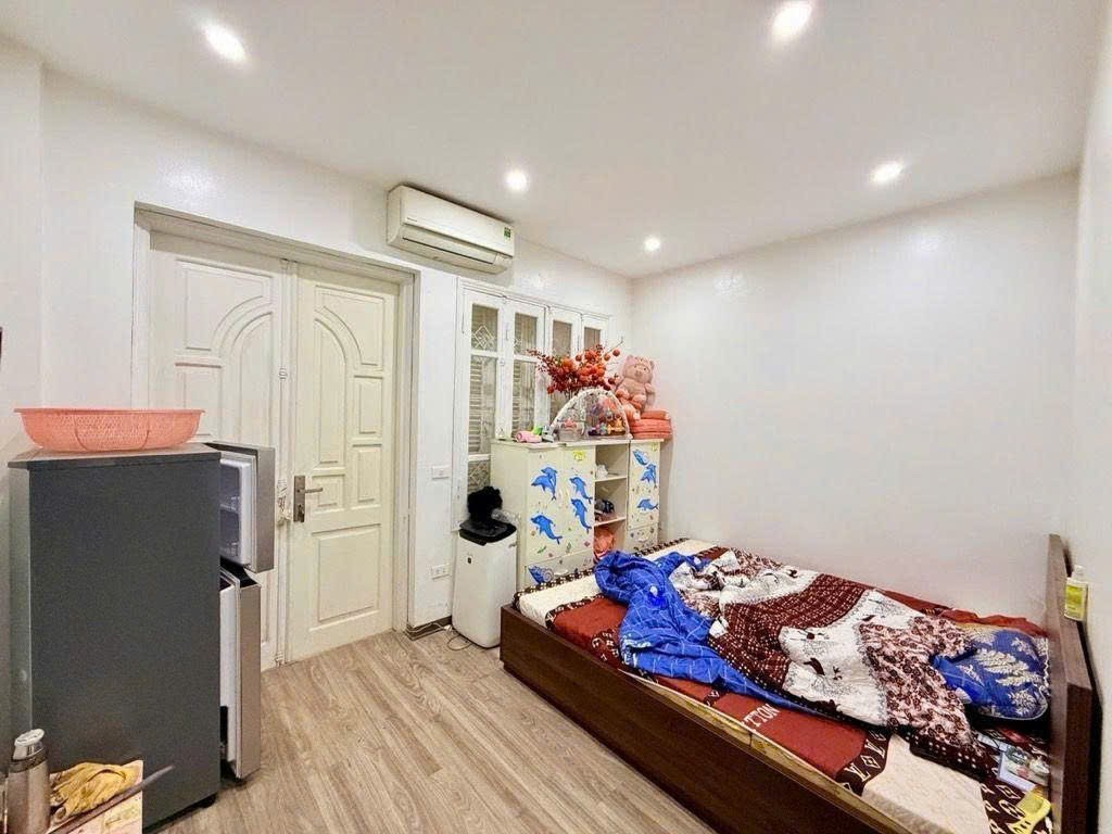 Cần bán Nhà mặt tiền đường Tương Mai, Phường Trương Định, Diện tích 48m², Giá 13.8 Tỷ 5