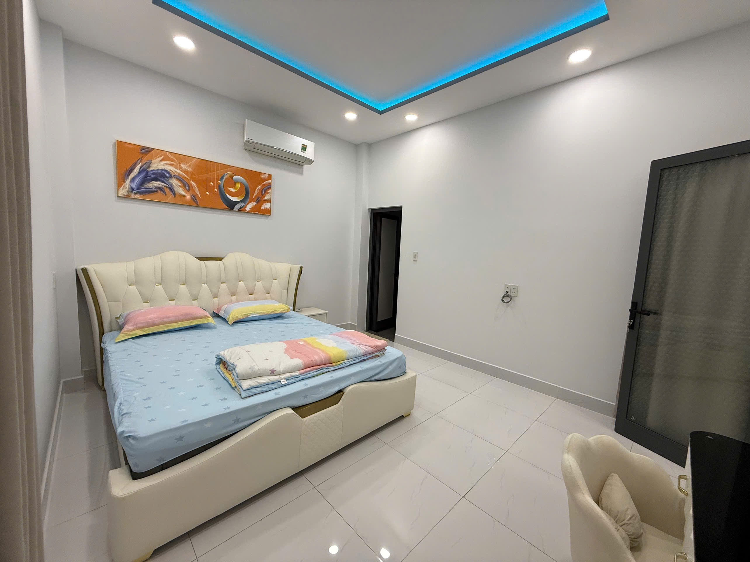 Nhà 3 Tầng Đẹp Gần Biển Trần Quang Diệu – Full Nội Thất Cao Cấp, Chỉ 60tr/m²! 4