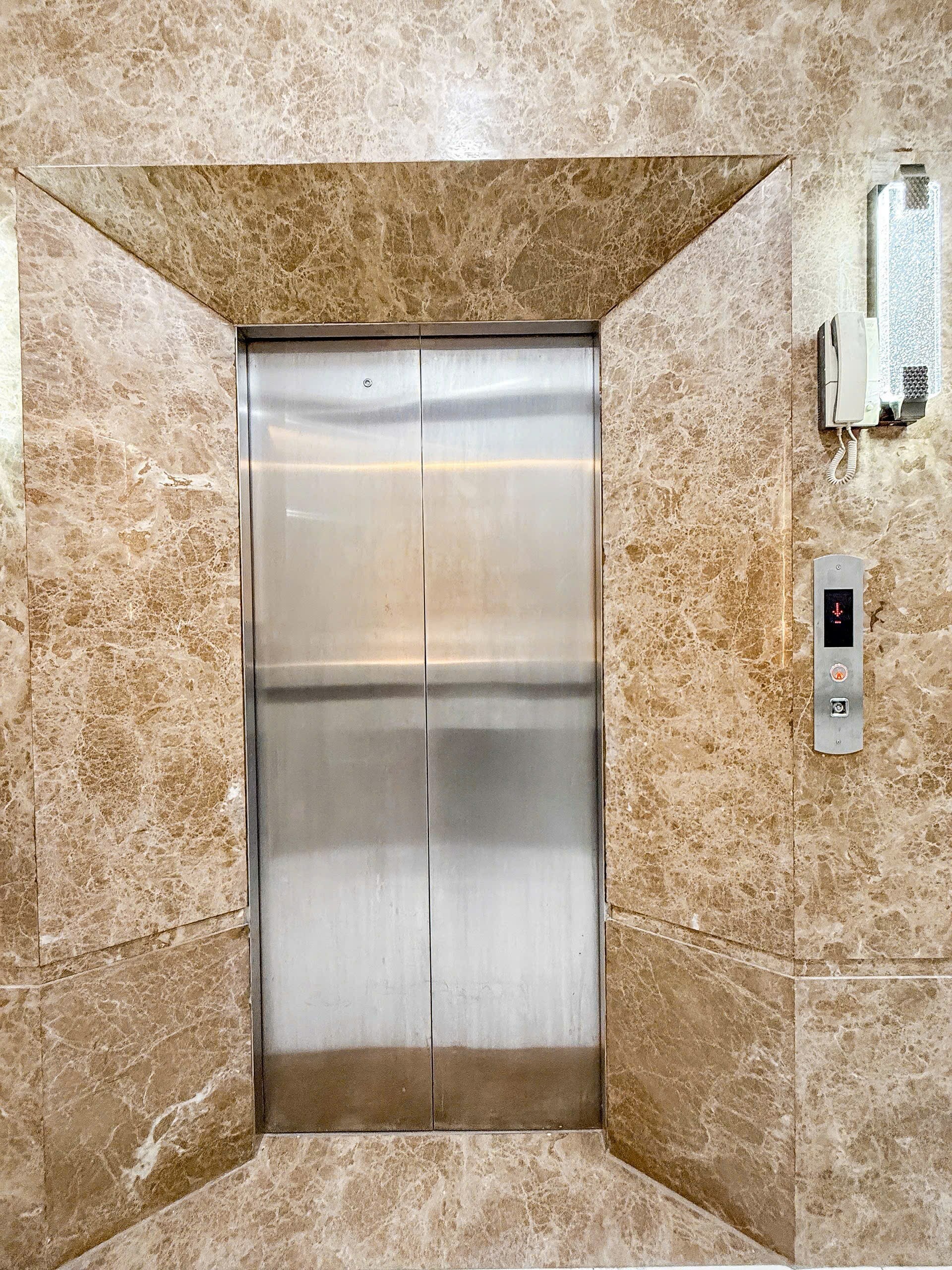 SIÊU PHẨM CHDV ĐIỆN BIÊN PHỦ - 120M² (4.6 × 26) - 6 TẦNG 12 PHÒNG - DOANH THU 1.6 TỶ/NĂM 17